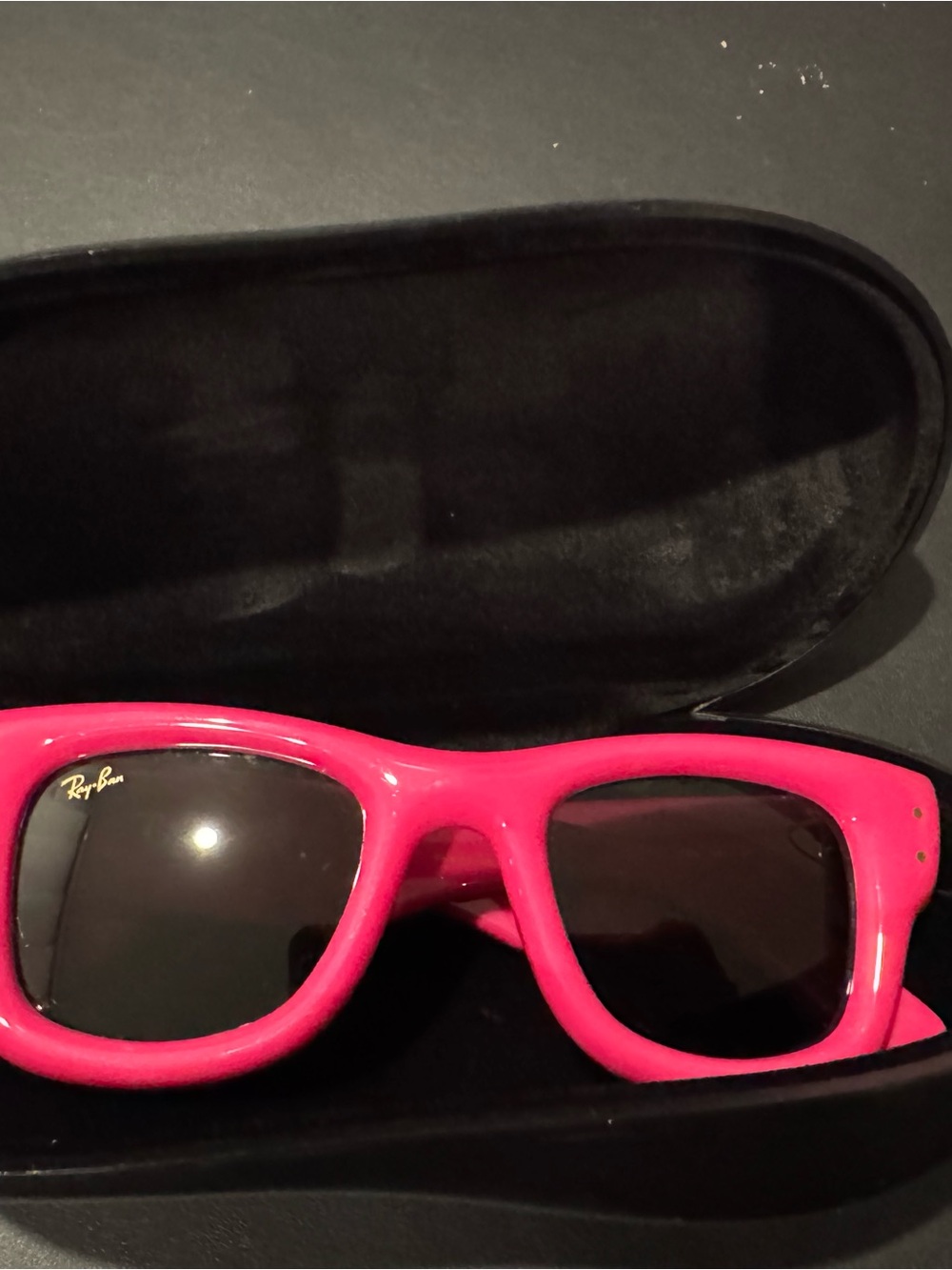 Ray-Ban RB4940 Wayfarer Puffer Pink Fuchsia Sunglasses w/ Case